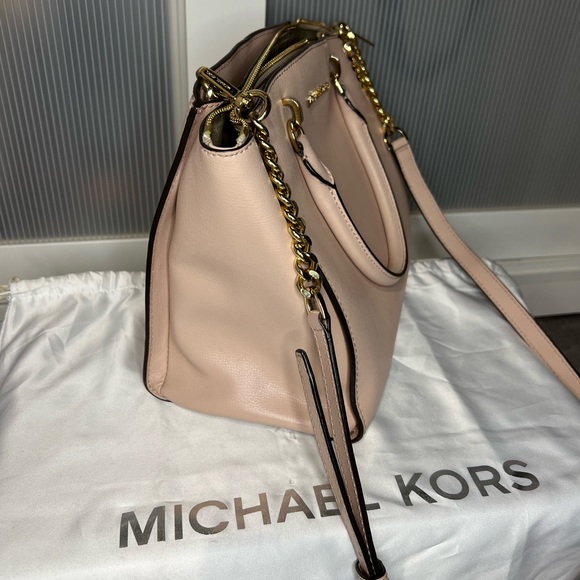 Michael Kors Purse & Matching Wallet - Picture 8 of 12
